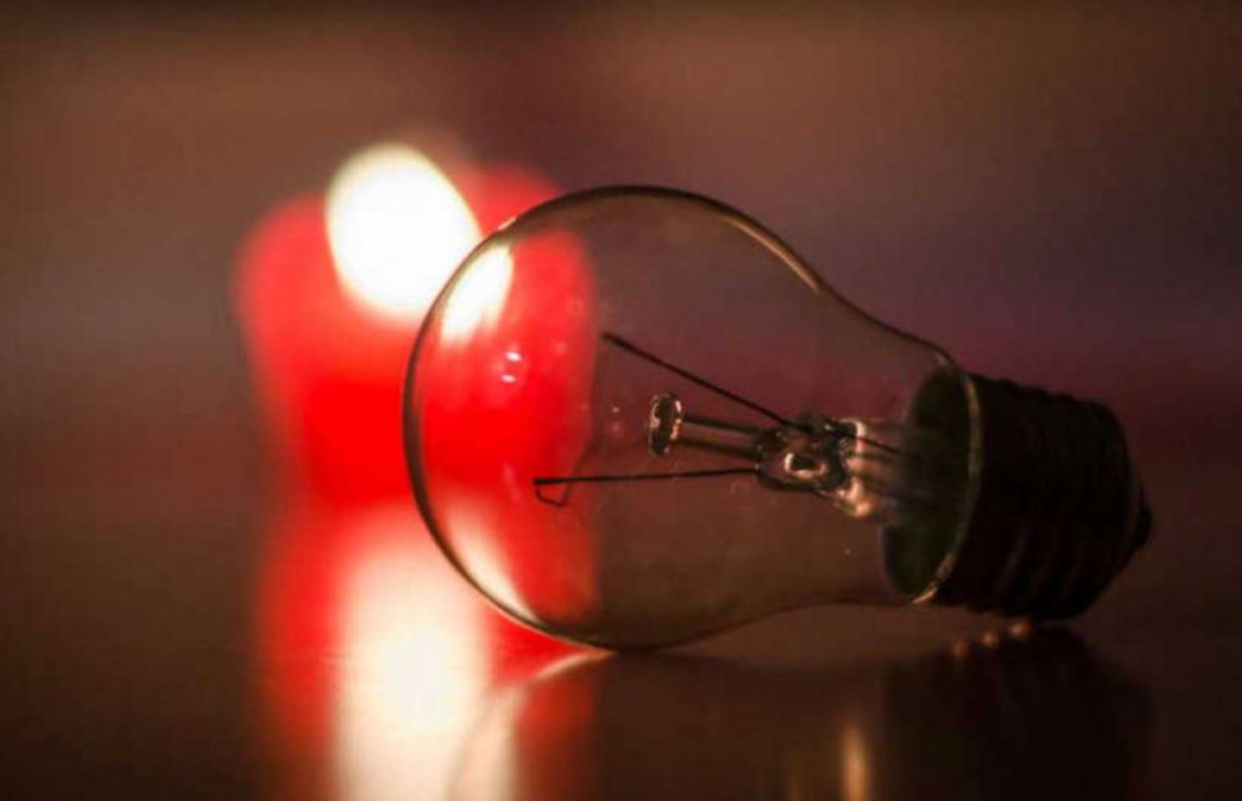 Locuitorii din patru raioane au rămas fără lumină din cauza unei defecțiuni tehnice