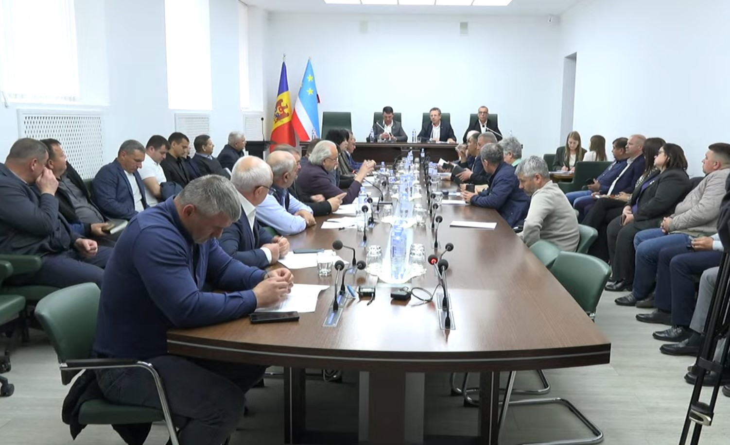 Rezoluție adoptată la Comrat: APG acuză Chișinăul de blocarea alegerilor din Găgăuzia