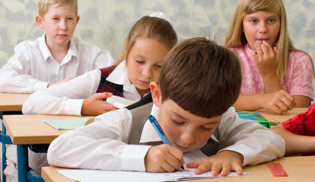 Aproape 8 000 de cereri pentru înscrierea copiilor în clasa I la Chișinău