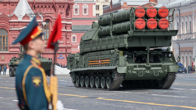Parada de 9 Mai de la Moscova se va desfășura fără echipament militar. Ce motiv invocă autoritățile ruse