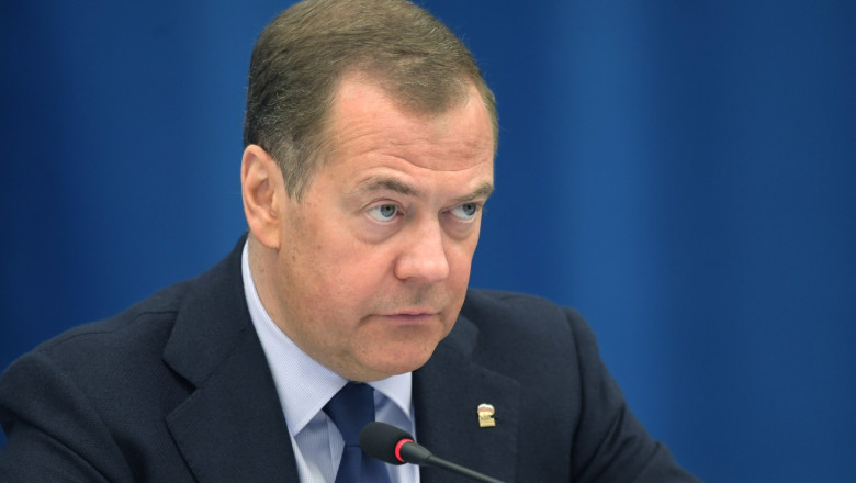 Medvedev discreditează rolul de mediator al SUA: „E o țară care răpește preşedinţi și declanșează conflicte”