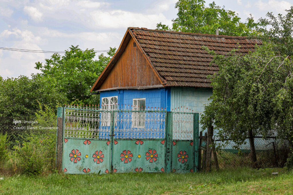 Părinții din Cârnățenii Noi, care și-au abandonat fiica minoră la spital, decăzuți din drepturi