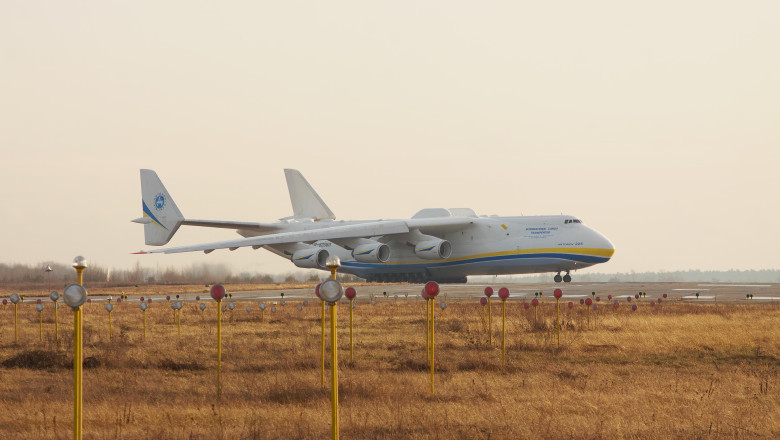 Ce este armistițiu aeroportuar. Ucraina cere ajutorul Uniunii Europene pentru a convinge Rusia să se ajungă la un acord