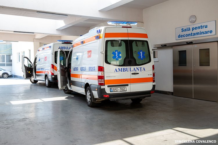 Crește numărul infecțiilor respiratorii: peste 1 700 de cazuri într-o săptămână