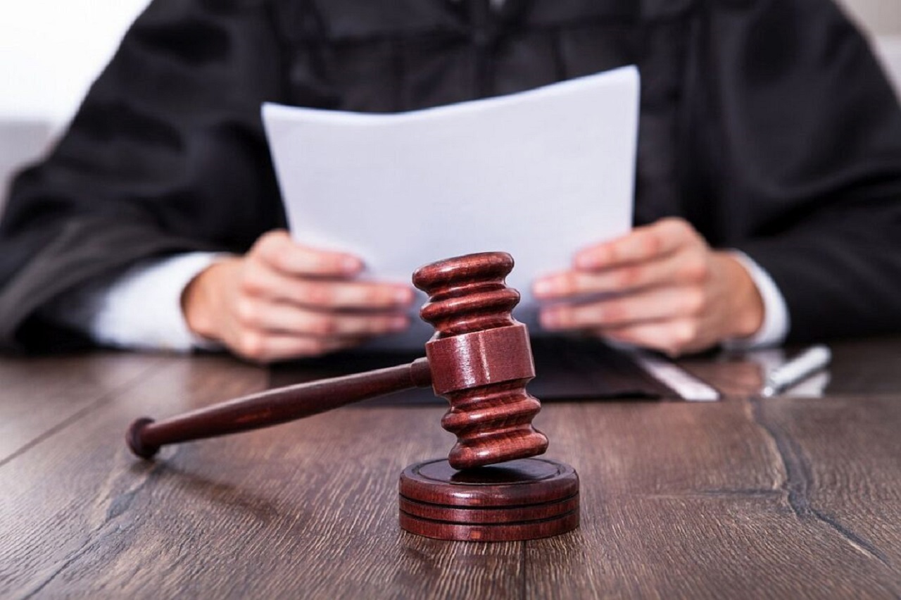 Un bărbat din Râșcani, condamnat penal după ce a rupt un proces-verbal întocmit de un polițist