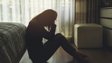 Ar fi exploatat sexual în Cipru două tinere mame din R. Moldova. O femeie din Călărași, trimisă pe banca acuzaților