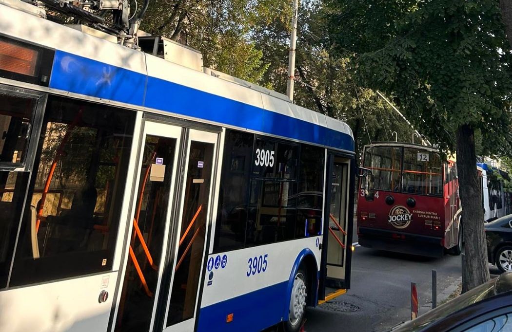 Trafic suspendat în centrul capitalei, începând cu această seară, pentru Festivalul Tradițiilor și cursa „Velohora”