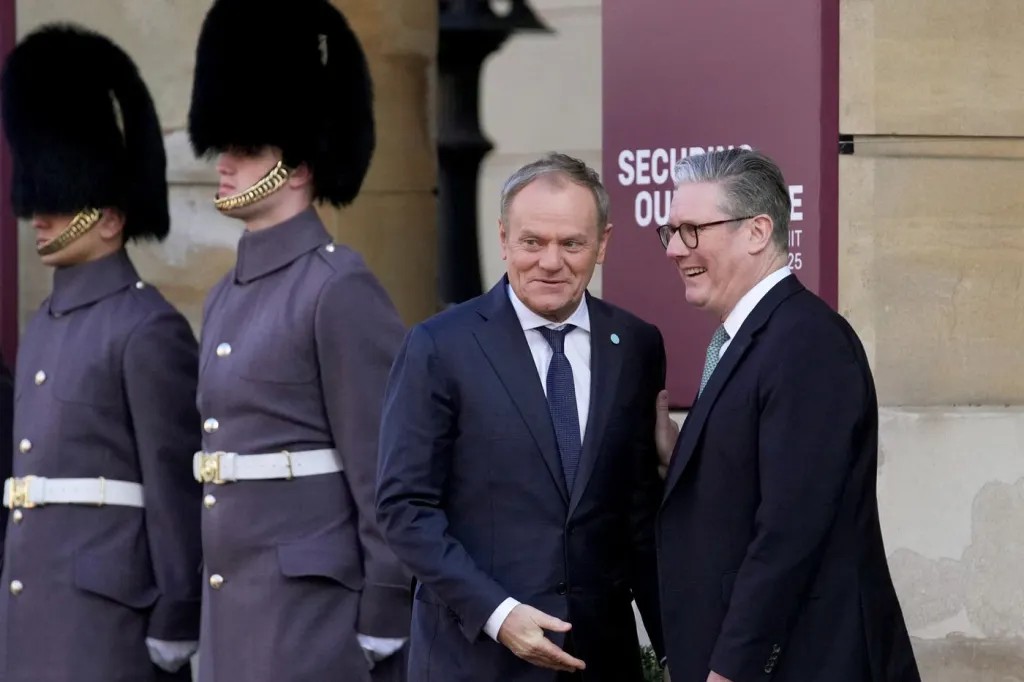 Polonia și Marea Britanie semnează un tratat de apărare și securitate pentru a combate amenințarea Rusiei