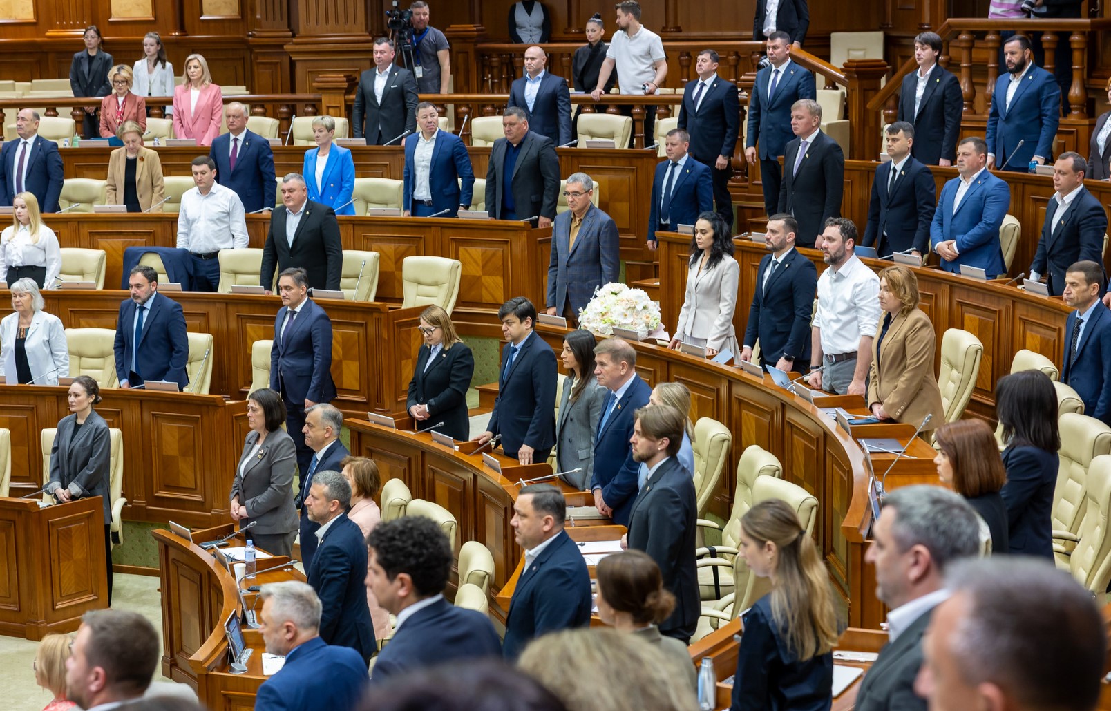 Deputații se întrunesc joi în ședință plenară. Denunțarea unui alt acord încheiat pe platforma CSI, pe agendă