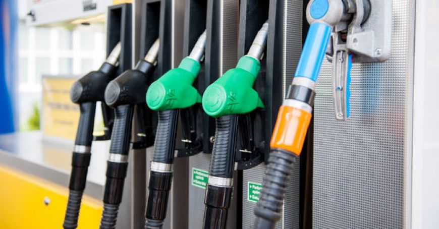 Prețul benzinei scade sub pragul de 31 de lei pe litru