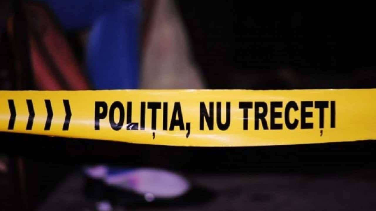 Omor la Ungheni. Cadavrul unui pensionar dat dispărut, găsit în curtea vecinului