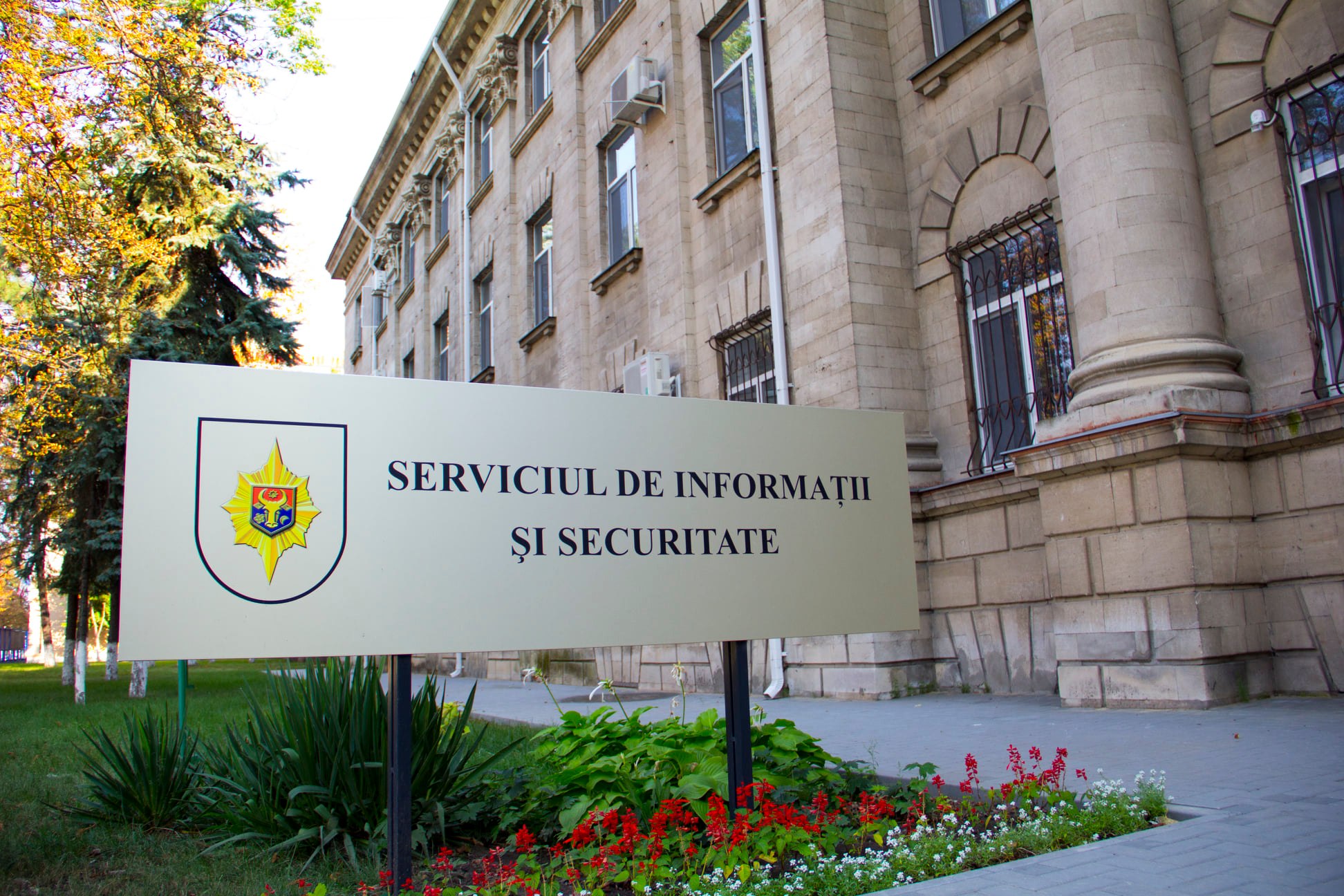 Membri ai Al-Qaida și ISIL, excluși din lista națională a SIS
