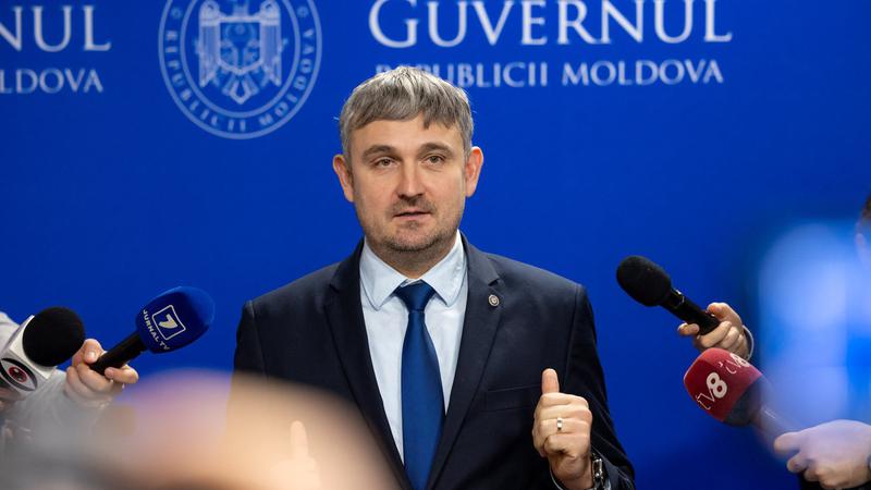 Ce se va întâmpla cu cele 800 de biserici după decizia CSJ? Precizările ministrului Jardan