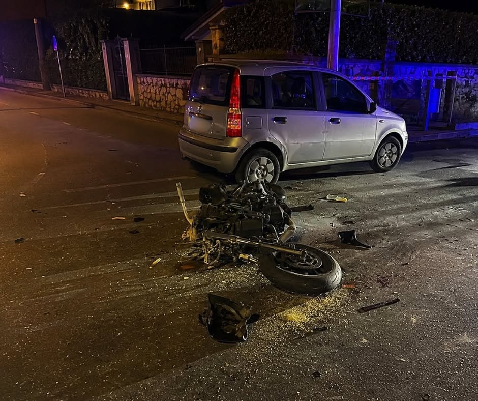 Tânăr moldovean, mort într-un grav accident de motocicletă pe o șosea din Sicilia