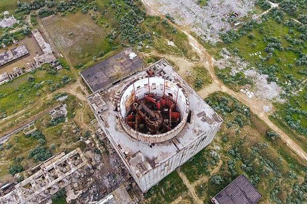 O dronă rusă a lovit o facilitate de depozitare a combustibilului nuclear uzat în apropiere de centrala de la Cernobîl