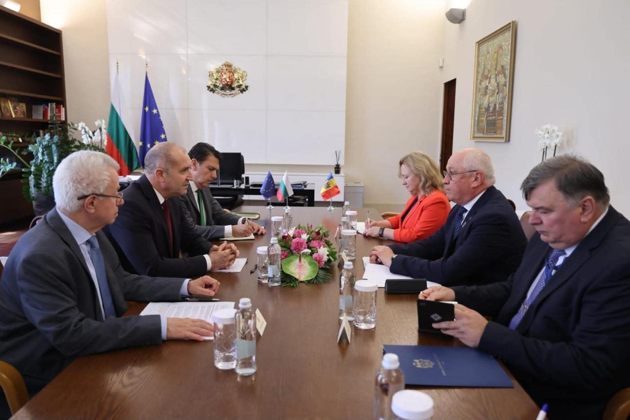 Alexandru Munteanu și premierul bulgar au discutat despre aderarea R. Moldova la UE și despre securitatea regională