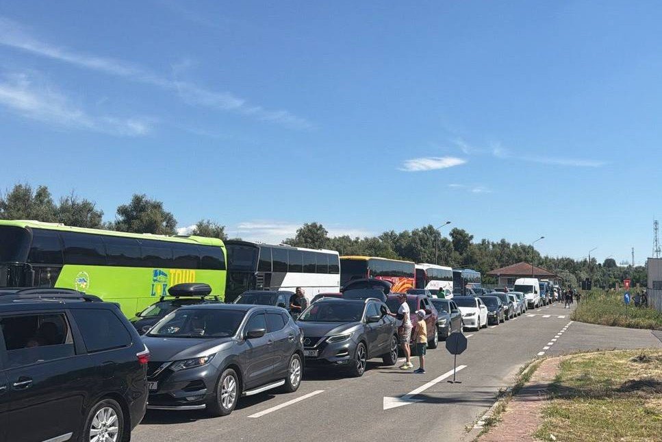 Trafic intens la Punctul de trecere a frontierei Giurgiulești-Galați
