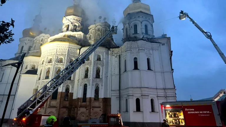 Patriarhia Română deplânge atacul care a afectat Lavra Pecerska din Kiev