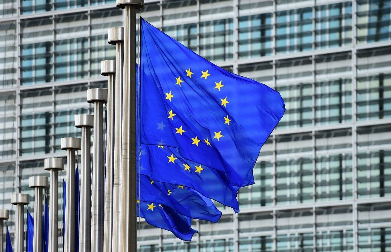 UE prelungește pentru prima dată cu 12 luni în loc de șase sancțiunile împotriva Rusiei