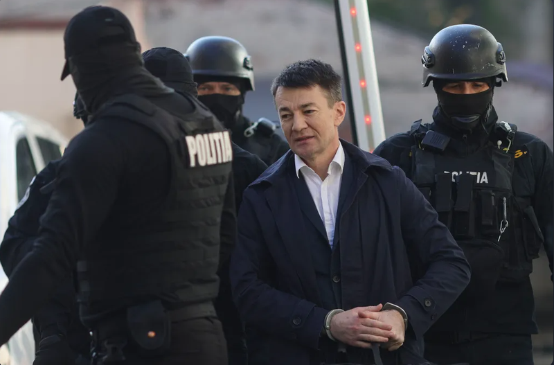 DOC // Fostul director adjunct al SIS, Alexandru Balan, a rămas fără cetățenia R. Moldova. Decretul, semnat de Maia Sandu