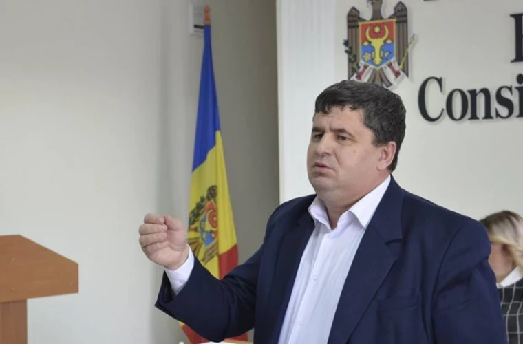 Primarul din Edineț riscă pierderea mandatului după ce CSJ i-a respins cererea de sesizare a Curții Constituționale