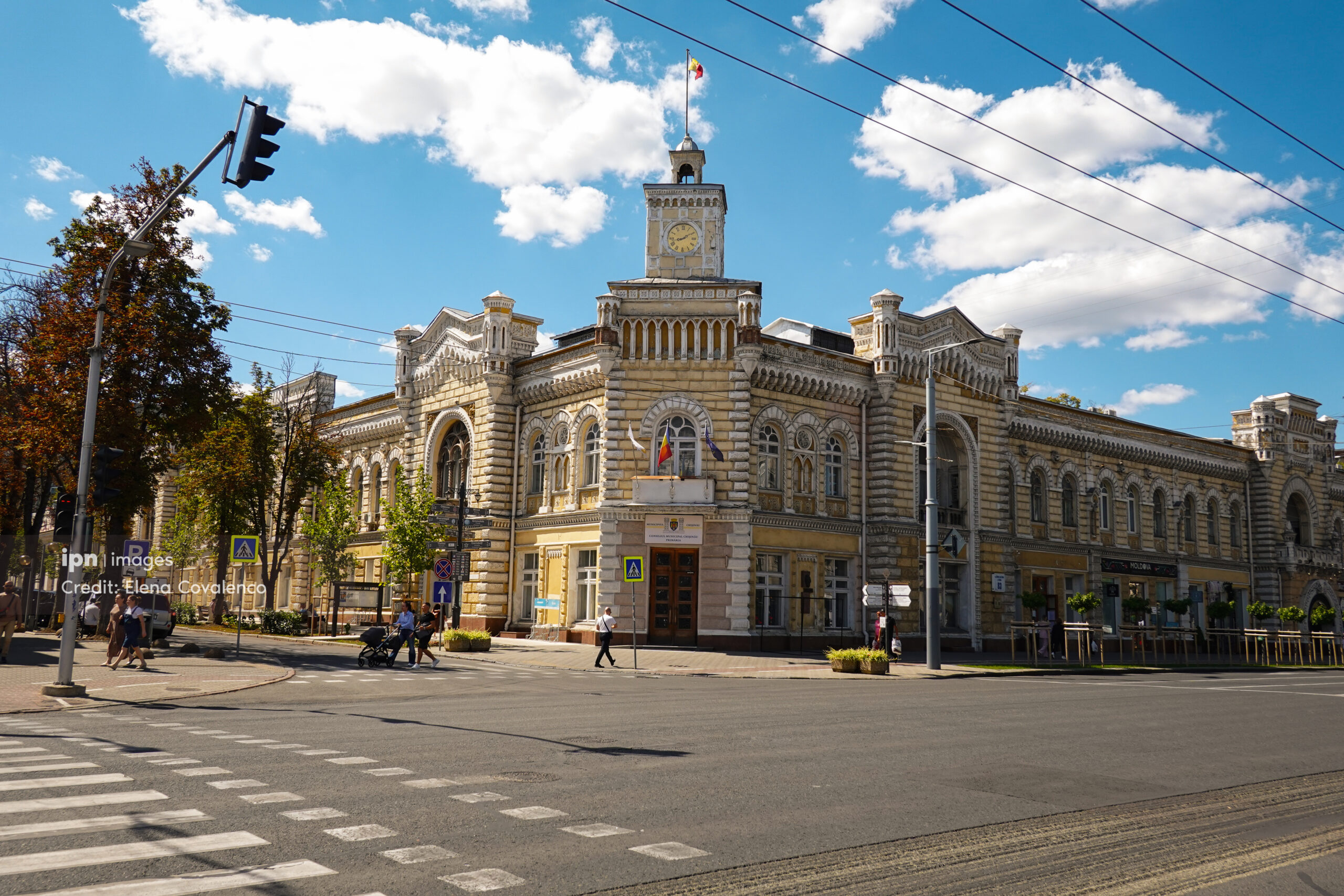 Nouă spații municipale, adjudecate la licitație în Chișinău pentru circa 400 de mii de lei