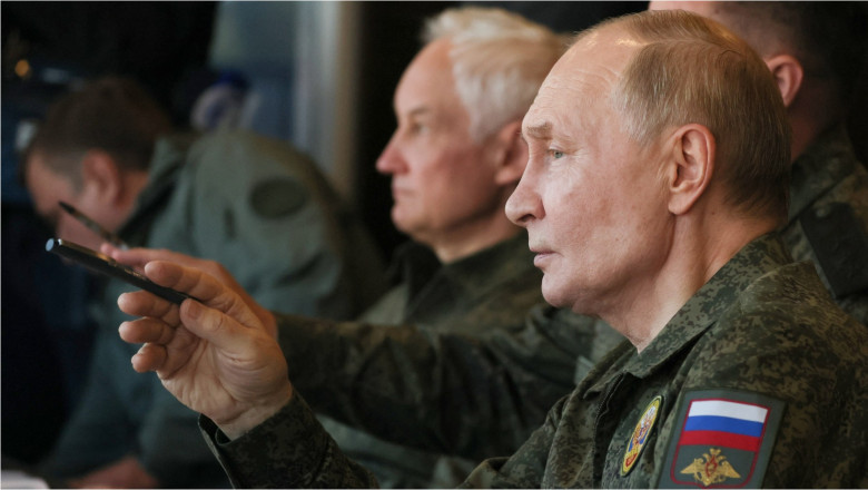 Putin ar putea trimite „omuleți verzi” în țări de pe flancul estic al NATO. Avertisment lansat de șeful spionajului polonez