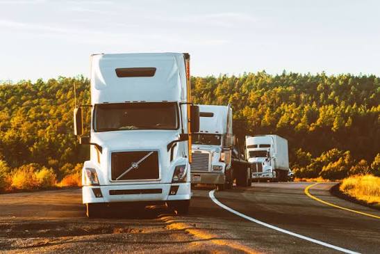 Atenție, transportatori! Restricții de circulație în România pentru vehiculele de mare tonaj