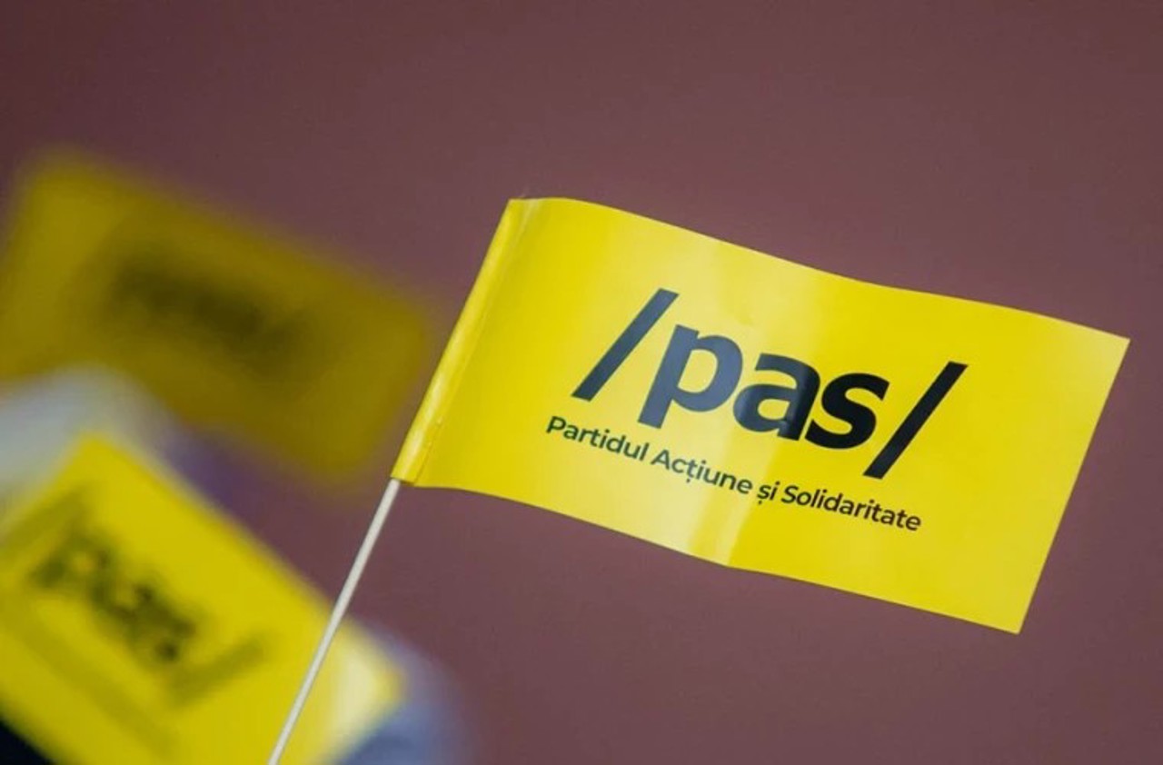 Trei membri PAS, dați afară din partid, pe fondul suspiciunilor de conflict de interese