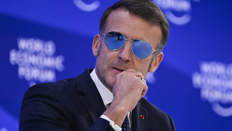 Două explozii la Damasc, lângă hotelul unde a fost cazat președintele Franței, Emmanuel Macron, aflat în vizită de stat
