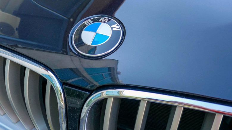 BMW a acuzat Rusia că produce mașini contrafăcute