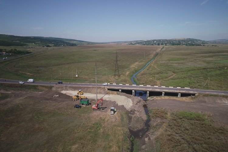 Podul de pe traseul Telenești-Ratuș va fi demolat și înlocuit cu unul nou