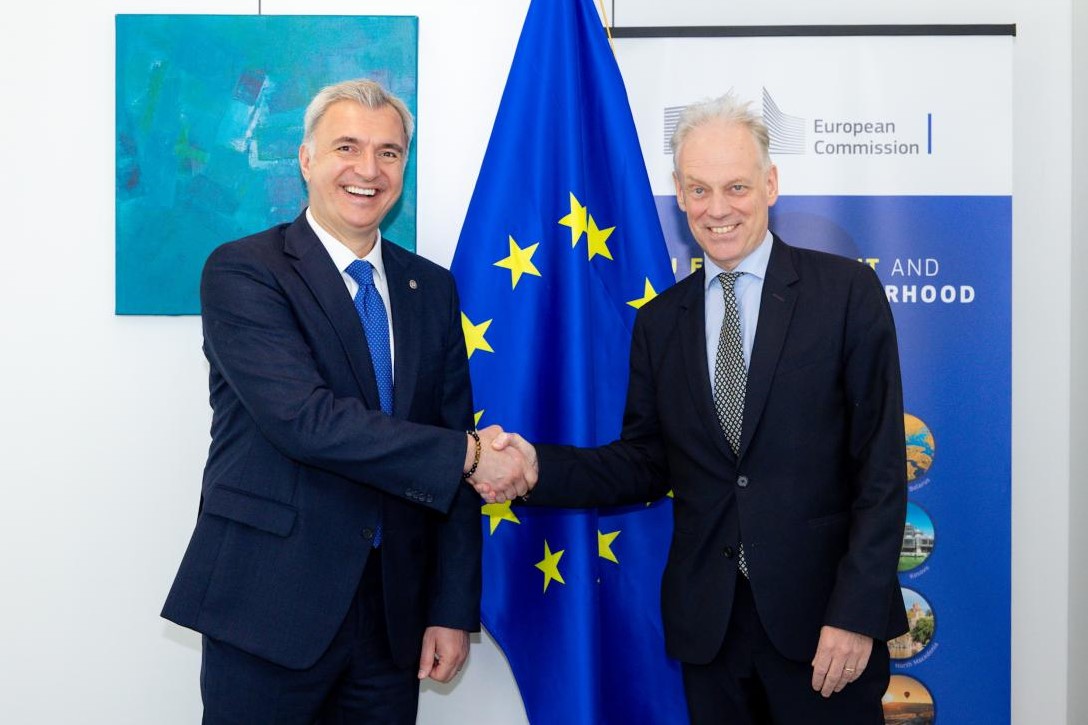 Agenda de reforme și investițiile europene, discutate de Eugeniu Osmochescu și Gert Jan Koopman