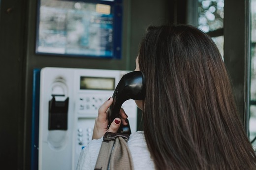 Crimeea reintroduce telefoanele stradale pentru apelurile de urgență
