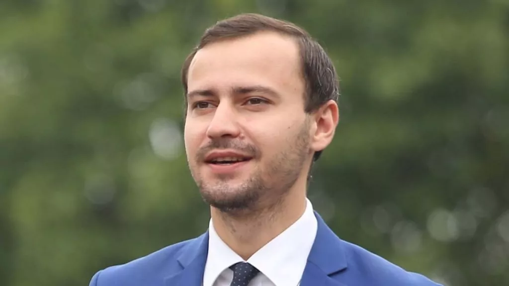 Comisia de anchetă privind întreprinderile de stat organizează vineri primele audieri publice