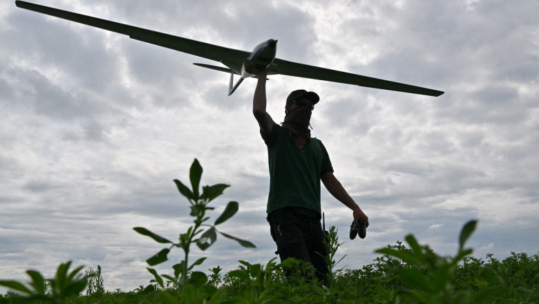 Dronele ucrainene au lovit încă 13 instalații energetice, de apărare și radar, provocând o pană de curent pentru forțele ruse