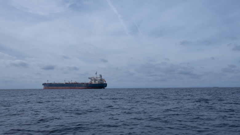 Rusia se pregătește să sfideze sancțiunile UE și își extinde „flota fantomă” pentru GNL: „Tacticile sunt, în mare măsură, aceleași”