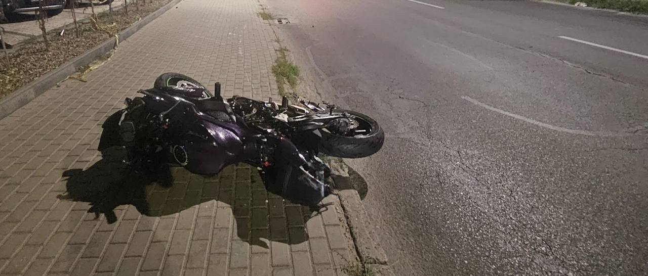 FOTO // Grav accident în capitală. Un tânăr și-a pierdut viața