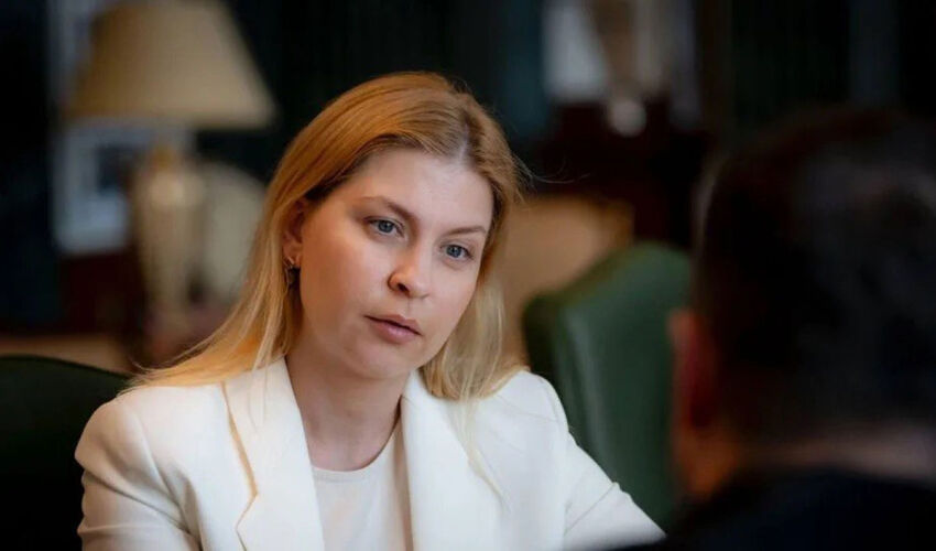 Fosta ambasadoare a Ucrainei în SUA, Olga Stefanîşina, investigată pentru corupţie