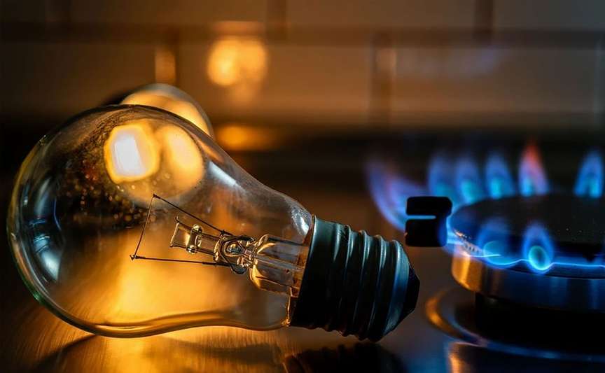 Guvernul schimbă TVA-ul la energie și gaze. Cine va plăti mai mult din 2027