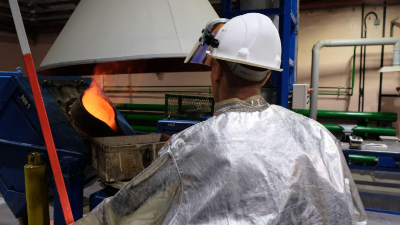 Bloomberg: Economia de război a Rusiei alimentează creşteri salariale pe care companiile nu şi le permit