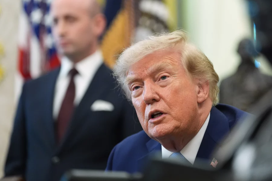Trump admite că armata americană nu are suficiente muniții de anumite tipuri, deși susține că stocul ar fi suficient