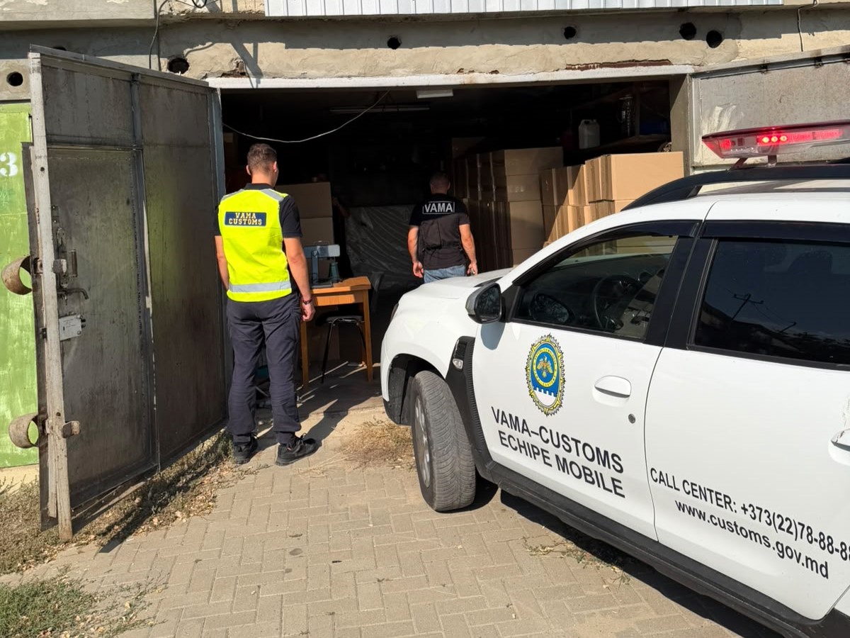 VIDEO // Schemă de contrabandă, descoperită de oamenii legii. Circa 1 milion de țigări, ridicate