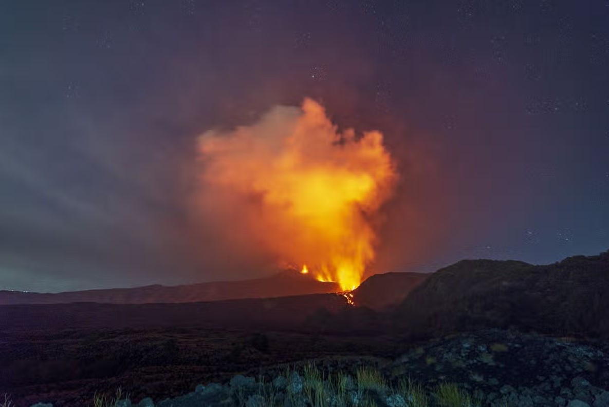 Alertă în Sicilia din cauza vulcanului Etna // Recomandările Ambasadei R. Moldova din Italia pentru cetățenii care merg în Catania