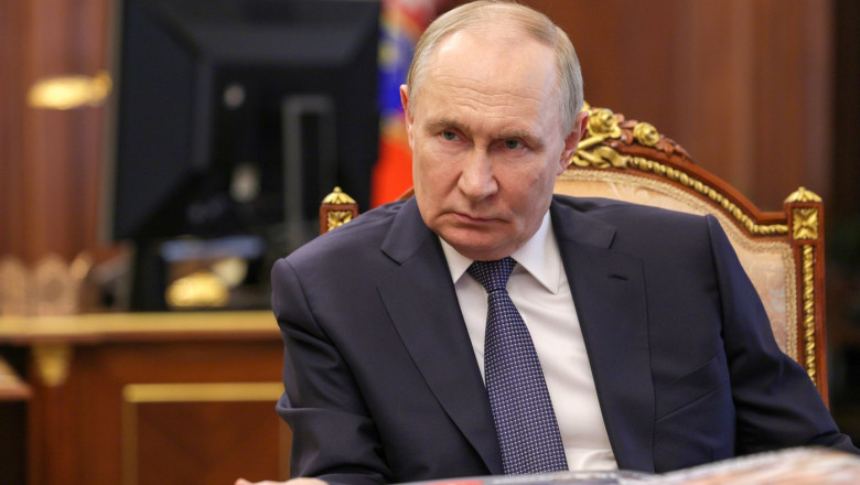 Vladimir Putin amenință țările europene cu un răspuns pe măsură dacă confiscă navele comerciale rusești