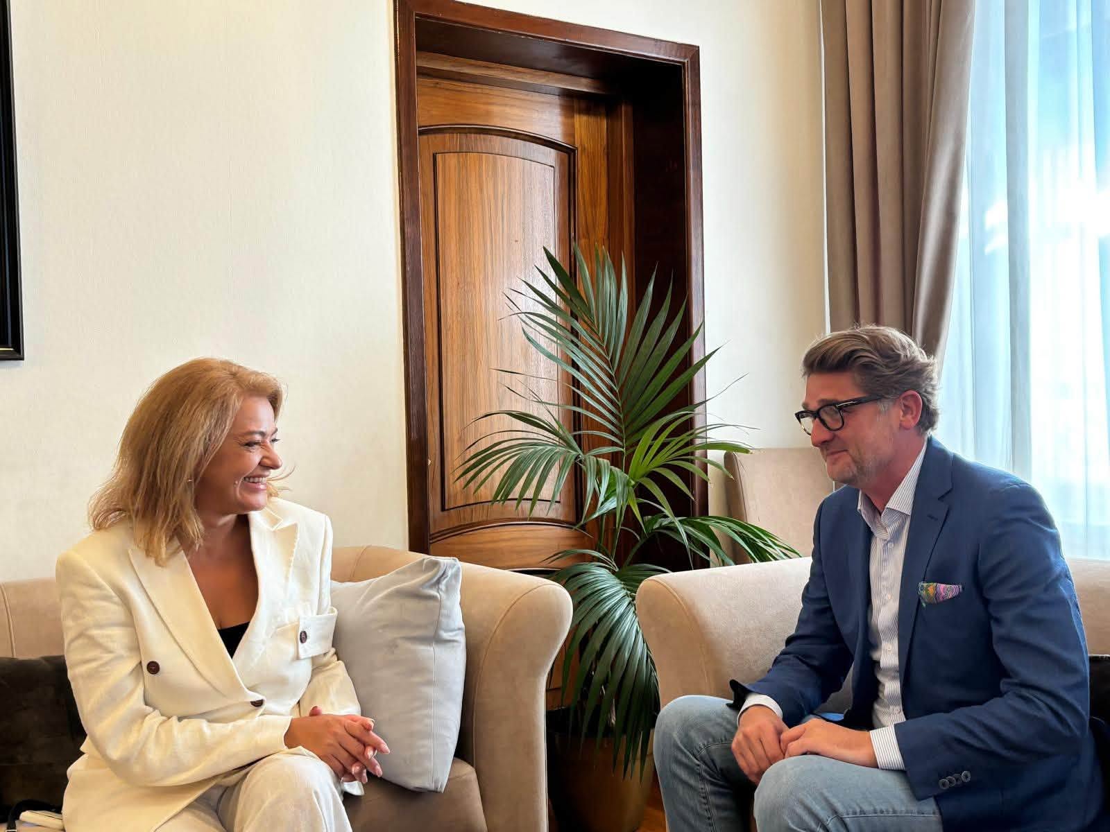 Ambasadorul Cristian-Leon Țurcanu, discuții cu una dintre cele mai de succes femei de afaceri din România despre oportunitățile de investiții în R. Moldova