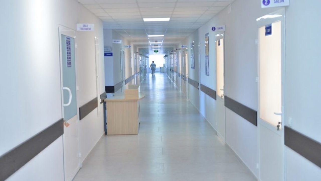 Tânărul împușcat lângă Congaz, în stare gravă. A fost transferat la Chișinău