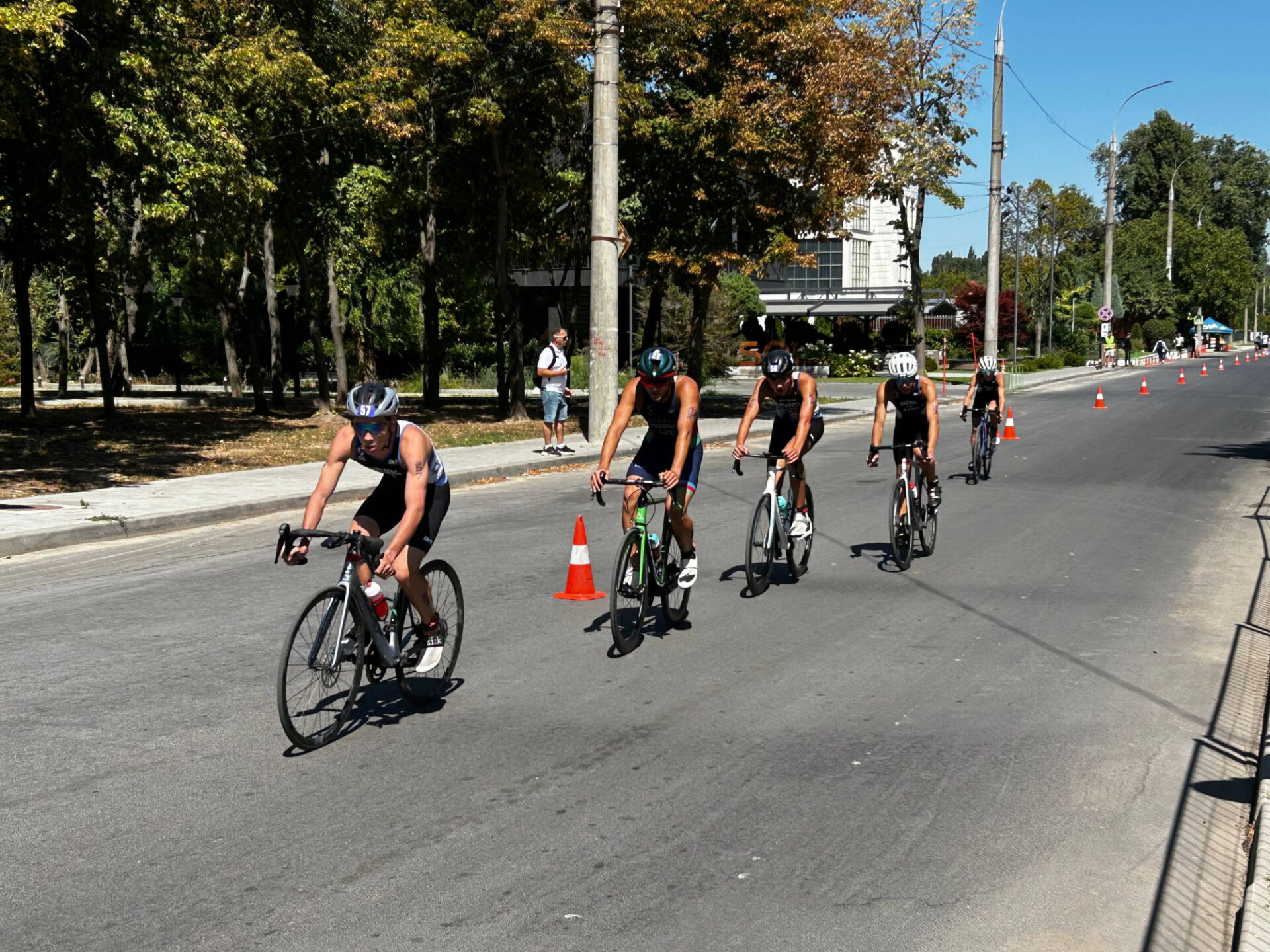 Peste 400 de juniori din 35 de țări au participat la Cupa Europeană de Triatlon de la Chișinău