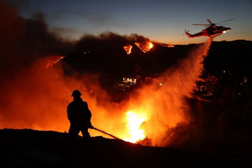 Cel mai mare incendiu de vegetaţie înregistrat vreodată în Belgia se îndreaptă spre Germania