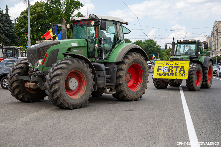 Asociația „Forța Fermierilor” avertizează cu organizarea de proteste, dacă Guvernul nu vine cu soluții până vineri